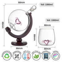 Ensemble de décanteur de coeur d'amour en verre borosilicaté transparent haute verrerie de barre de whisky avec accessoires de barre de Base en bois