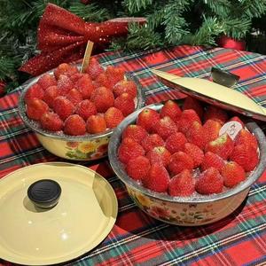 Enamel Basin With Lid Red Flower Design For Strawberry Cake Baking And Holiday Decoration - Product Image 1