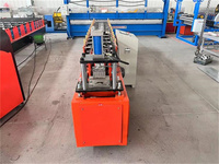 Machine à rouler les portes à volets métalliques, ligne de production de panneaux de porte de garage, machine de formage de panneaux de volets roulants utilisée