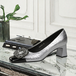 Zapatos de tacón de mujer con punta cuadrada de charol craquelado, tacón medio grueso con pedrería brillante, estilo slip-on, para oficina, bodas y fiestas - Product Image 3