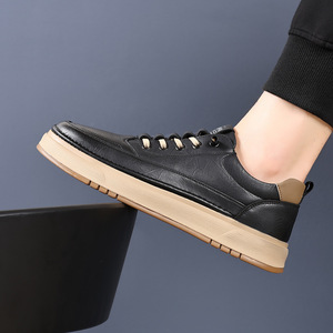 Baskets décontractées pour hommes en cuir véritable à bout rond, à lacets, à plateforme, semelle épaisse, résistantes à l'abrasion, style chunky, collection automne - Product Image 4