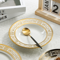 Services de table en porcelaine à bord doré, vaisselle de luxe en céramique pour la restauration et la maison