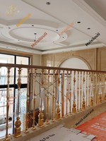 Huating Modell 701 Französischer Villenstil Aluminiumlegierung Treppengeländer Kristallgeländer Ländliches Selbstbau-Haus Gebogener Drehzaun