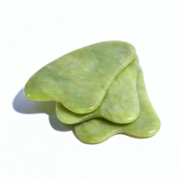 Planche de massage Gua Sha en jade Xiuyan naturel, outil facial Gua Sha en jade Xiuyan pour le modelage du visage
