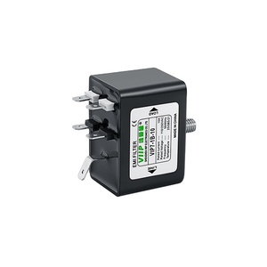 VIIP WeiAiPu VIP4 Einphasiger 120V <span class=keywords><strong>16A</strong></span> <span class=keywords><strong>EMI</strong></span> RFI <span class=keywords><strong>Filter</strong></span> mit ESD-Schutz für Spielkonsolen und Heimkino - Product Image 4