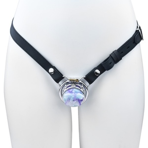 Dispositivo de Castidad con Correa FRRK, Jaula para Pene de Silicona con Forma de Mariposa, Candado BDSM, Cinturón de Castidad para Pene, Juguetes Sexuales para Sissy - Product Image 3