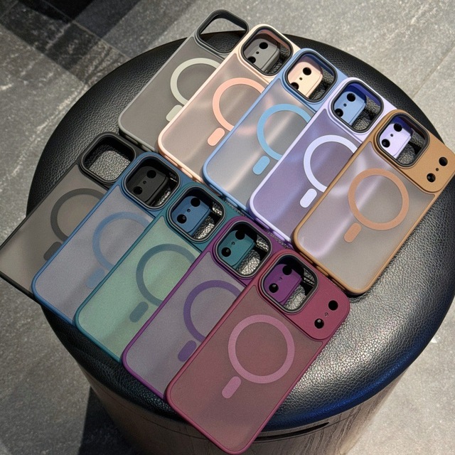 For iPhone 17 Pro Max Case Skin Feel Translucent Magnetic Charging Matte Mobile Phone Case Cover for iPhone 17 Air