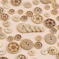 Nuevo Botón de Moda de Diseño Personalizado Ecológico de Color Blanqueado con 2 Agujeros de Concha de Coco Natural Beige para Ropa