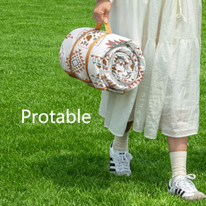 Custom Geometric Printing Ultrasonic Quilted Polyester Pongee Blanket Portable Beach Mat Picnic Rug <b>Waterproof</b> Blanket Outdoor - Product Image 4