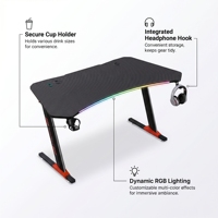 Bureau de jeu incurvé en forme de Z de 140 cm, surface en fibre de carbone avec crochet pour casque et porte-gobelet pour poste de travail de joueur PC, bureau à domicile