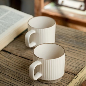 Venta caliente Taza de <span class=keywords><strong>cerámica</strong></span> personalizada <span class=keywords><strong>Gres</strong></span> apilable con lindo fondo de arcilla en relieve para leche Café Latte Stock y regalos - Product Image 5