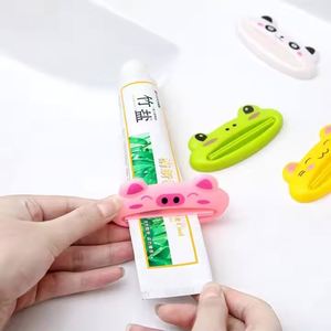 Dispensador de Pasta Dental Multifuncional con Diseño de Animal de Dibujos Animados, Fácil de Usar en el Baño, Diseño Útil para Baño y Aseo - Product Image 4