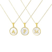 Collar con Colgante de Disco Redondo de Madreperla Chapado en Oro de 18K, Joyería Personalizada con Letra de Acero Inoxidable para Mujer, Regalo