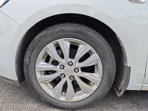 Buick Excelle GT 2021 Classic 1.5L Berlina Usata, Marca Americana Affidabile, Basso Consumo di Carburante, <span class=keywords><strong>Auto</strong></span> Familiare per Pendolari Quotidiani - Product Image 4