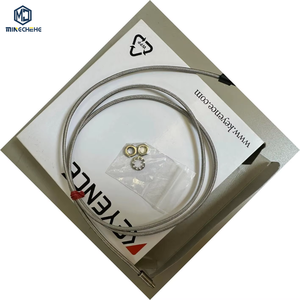 Capteur à fibre optique haute puissance à faisceau traversant FU-67G avec câble fixe de 5 m pour la détection en automatisation industrielle - Product Image 1