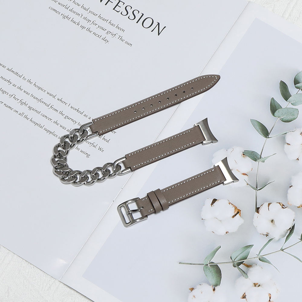 สีเทาอ่อน