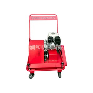 Máquina barredora de césped a gasolina para limpieza de campos de fútbol - Product Image 1