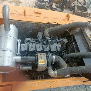 Excavadora Hyundai 225C-9s de 22.5 Toneladas con Cucharón de Excavación de 1.125m³ de Capacidad, Equipo Pesado Usado a Bajo Precio con 1 Año de Garantía - Product Image 5