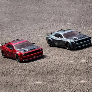 HNR SJY-H9802 PANTHER 1:10 4WD 4 canaux avec éclairage, drift, gyroscope, 2.4G, voiture RC électrique de drift, brushless, prête à l'emploi - Product Image 4