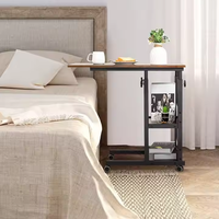 Table basse réglable en hauteur avec roues et support de rangement, adaptée aux chambres et aux salons
