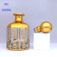 M1 gros personnalisé grand parfum carafes 200ML or affichage bouteille