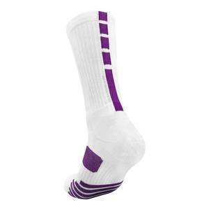 ضغط مخصص طاقم نمط الرياضة الجوارب الرياضية حماية كرة السلة قبضة الجوارب لمدة أربعة مواسم - Product Image 3