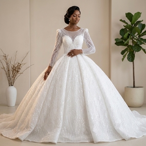 Robe de soirée luxueuse nigériane bohème transparente à col en V, coupe sirène/trompette, avec traîne chapelle, longueur ras du sol, dos nu, antistatique, avec soutien-gorge intégré - Product Image 1