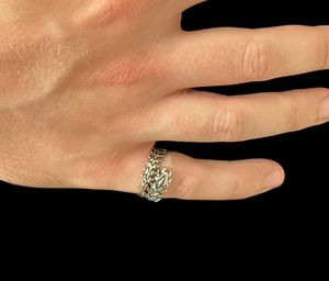 Anillo <span class=keywords><strong>de</strong></span> cola <span class=keywords><strong>de</strong></span> ciempiés <span class=keywords><strong>de</strong></span> moda, anillo <span class=keywords><strong>de</strong></span> alienígena ajustable <span class=keywords><strong>de</strong></span> acero inoxidable, joyería <span class=keywords><strong>de</strong></span> <span class=keywords><strong>Rock</strong></span> <span class=keywords><strong>And</strong></span> <span class=keywords><strong>Roll</strong></span>, regalo único, anillo <span class=keywords><strong>de</strong></span> calle gótica - Product Image 4