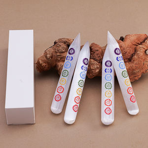 Varinha de Cristal de Selenita Natural para Meditação e Decoração Espiritual, Obelisco de Cura Reiki com 7 Chakras - Product Image 5