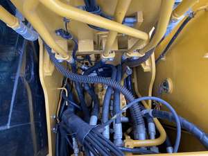 Excavadora Caterpillar CAT312D usada, excavadora de orugas de 11 toneladas con componentes de motor de núcleo de motor originales incluidos en venta - Product Image 2