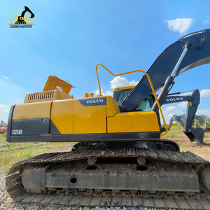 Excavatrice Volvo EC250D d'occasion, productive et fiable, pour la manutention et le stockage dans les cours industrielles - Product Image 4