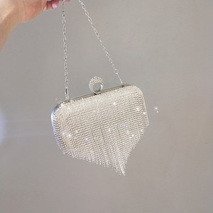 Bolso de mano de noche para mujer, de diseñador, para fiesta, boda, con pedrería y borlas - Product Image 2