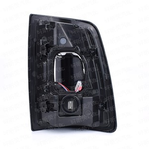 Luz Trasera para Dodge Ram 2500 68548946AA Lado Izquierdo con Monitoreo de Punto Ciego Modelos 2019-2022 - Product Image 3