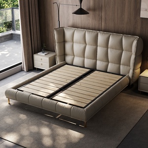 <span class=keywords><strong>Lit</strong></span> plateforme moderne <span class=keywords><strong>de</strong></span> luxe rembourré, taille king, cadre <span class=keywords><strong>de</strong></span> <span class=keywords><strong>lit</strong></span> en cuir avec tête <span class=keywords><strong>de</strong></span> <span class=keywords><strong>lit</strong></span> rembourrée surdimensionnée - Product Image 5