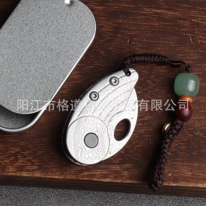 New VG-10 Damascus steel <b>key</b> knife unboxing Damascus folding knife - Product Image 4
