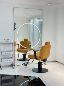 Hot Selling Modern Yellow Leather Hydraulic Barber Chair <b>Adjustable</b> Salon Hairdressing Chair for Barber Shop Beauty Salon - Product Image 6