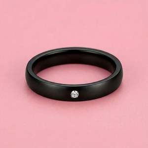 4Mm Anime Cosplay Yüzük Erkek Kadın Sevgili Çift Söz Yüzükleri Takı Düz Paslanmaz Çelik Zirkon Yüzükler Nişan Düğün İçin - Product Image 4