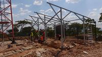 Structures de montage au sol pour panneaux solaires résidentiels et commerciaux en acier de type C galvanisé à chaud à installation rapide universelle, garantie 25 ans