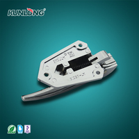 SK1-6190-ZN01/2 Poignée de verrouillage pour four industriel et congélateur robuste, en alliage de zinc peint argenté, avec cylindres de serrure