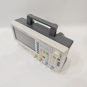 Générateur de formes d'onde arbitraires à double canal RIGOL DG4102 DG4062 DG4162 DG4202 avec compteur de modulation 60-200 MHz - Product Image 4