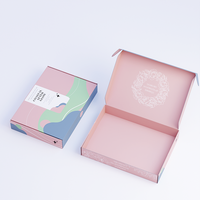 Boîte d'expédition personnalisée en carton blanc pour chaussettes et vêtements - Emballage protecteur recyclable imprimé UV de haute qualité pour le commerce électronique et la vente au détail