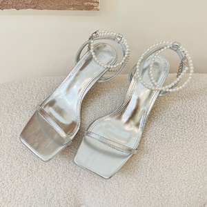 Zapatos de Tacón Alto con Perlas Elegantes para Mujer, Sandalias de Princesa de Verano, Zapatos de Tacón Alto con Correa de una Pieza - Product Image 3