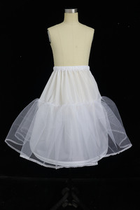 P1056A Venta al por mayor de un solo aro y faldas cortas hinchadas de un solo hilo para niñas, enagua de boda - Product Image 4