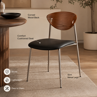 Chaise d'inspiration mid-century avec dossier incurvé en acier, coussin moelleux, pieds métalliques fins, imperméable, écologique, pour la maison, le restaurant, mobilier design