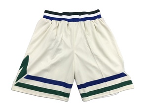 Shorts de basket-ball pour hommes personnalisés, en mesh, coupe ample, design par sublimation, logo, pour le sport - Product Image 5