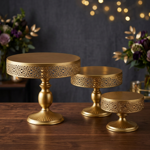 Ensemble de supports à gâteaux en fer finition dorée avec bordure en dentelle, présentoir à desserts, socle rond pour pâtisseries, plateau de service pour mariage et anniversaire - Product Image 3