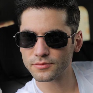 Gafas de Sol Cuadradas para Hombre, Polarizadas, Fotocromáticas, con Marco Metálico, Protección UV400, Ideales para Deportes al Aire Libre - Product Image 6