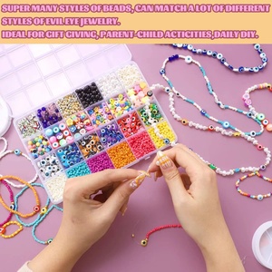 2022 perline di argilla miste colorate all'ingrosso <span class=keywords><strong>Set</strong></span> di perline di plastica sciolte <span class=keywords><strong>per</strong></span> la creazione di gioielli con bracciale collana fai da te - Product Image 2