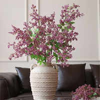 Fleur artificielle en soie à longue tige unique (85 cm) de couleur violette, blanche et orange pour la décoration intérieure et les objets décoratifs.