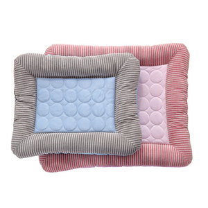 Alfombrilla refrescante de verano para gatos y mascotas, superventas del fabricante <span class=keywords><strong>Puda</strong></span>, cama para perros al por mayor para calmar a las mascotas - Product Image 3